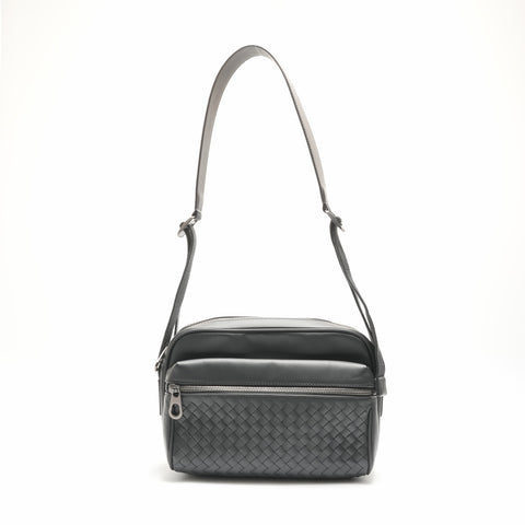 BOTTEGAVENETA INTRECCIATO Shoulder Bag black WS23684