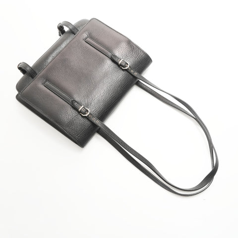 Salvatore Ferragamo leather Shoulder Bag black WS23690