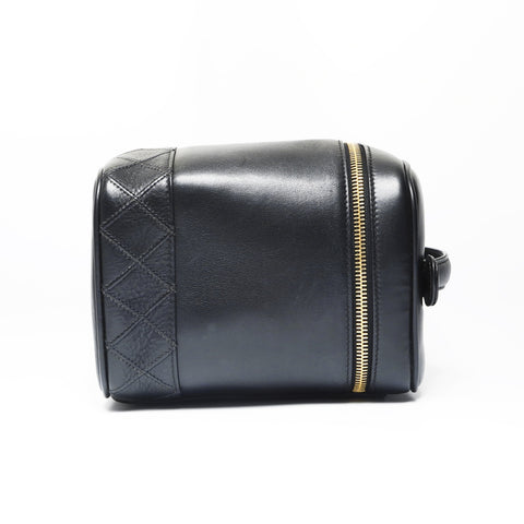 CHANEL No. 3 1994-1999 Vanity Bicolore Handbag black WS23732