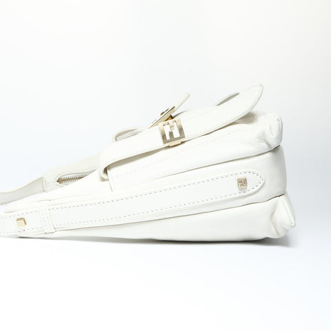 FENDI Mamma Bucket Leather Shoulder Bag white WS23736