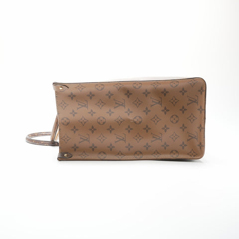 LOUIS VUITTON 2020 Monogram Giant Reverse On-the-Go MM Handbag Brown WS23758