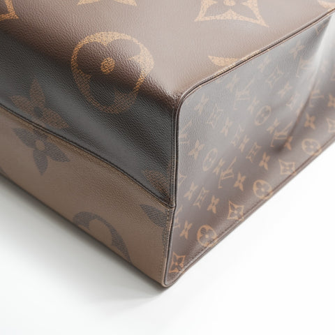 LOUIS VUITTON 2020 Monogram Giant Reverse On-the-Go MM Handbag Brown WS23758