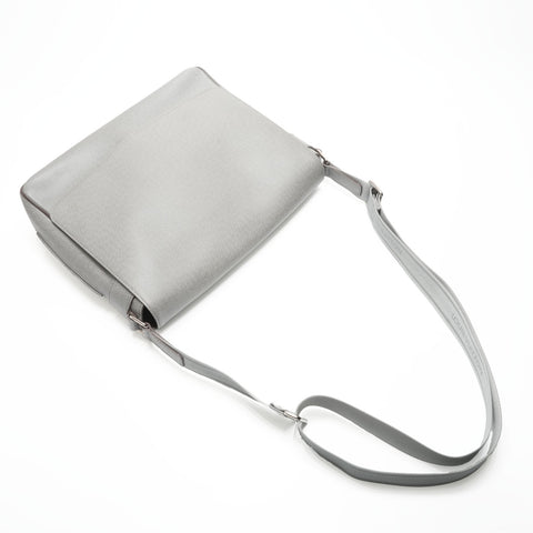 LOUIS VUITTON 2011 Taiga Roman MM Glacier Shoulder Bag gray WS23773