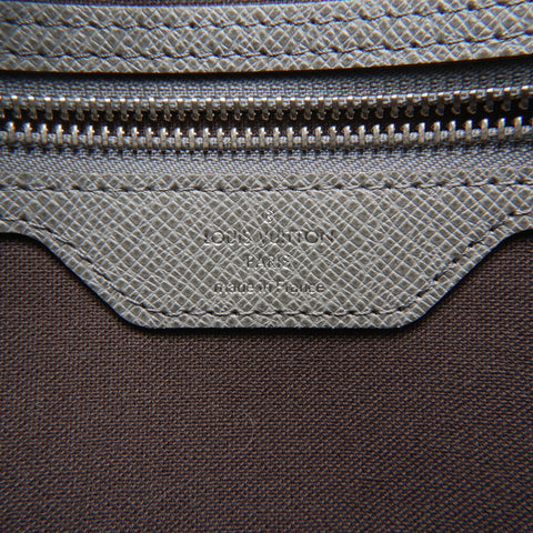 LOUIS VUITTON 2011 Taiga Roman MM Glacier Shoulder Bag gray WS23773