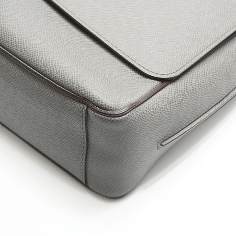 LOUIS VUITTON 2011 Taiga Roman MM Glacier Shoulder Bag gray WS23773