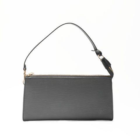 LOUIS VUITTON 2000 Epi Pochette Accessories Shoulder Bag black WS23778