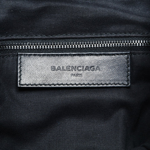 BALENCIAGA Classic Traveler Padded Nylon Backpack Â· Daypack black WS23804