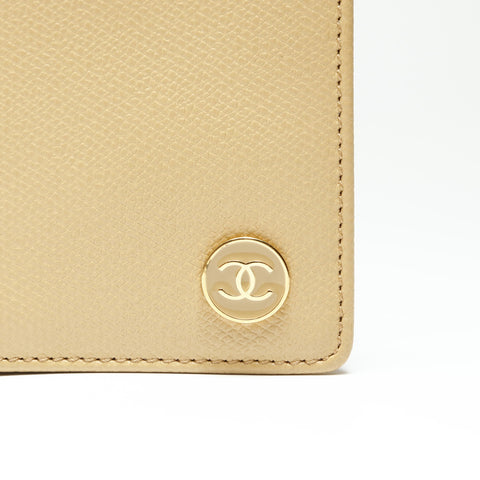 CHANEL 10 series 2005-2006 COCO Button Card Case beige WS23823