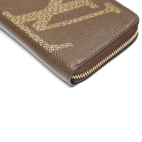 LOUIS VUITTON M69354 Monogram Giant Zippy Coin Purse Coin case Brown WS23828