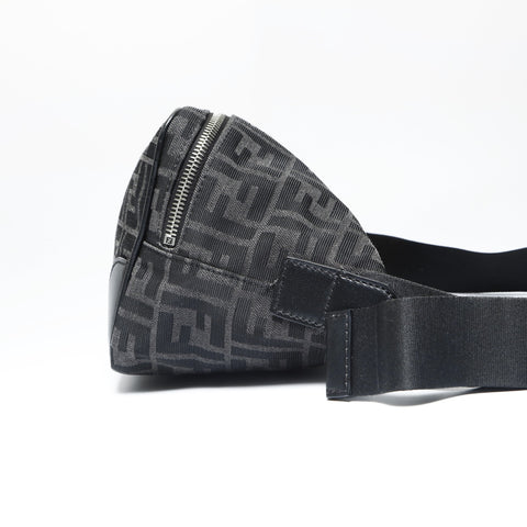 FENDI canvas Shoulder Bag black WS23839