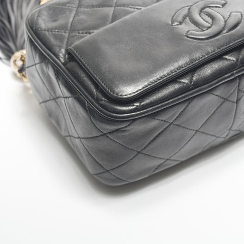 CHANEL No. 1 1989-1991 Lambskin Camera Bag with Chain and Tassel Shoulder Bag black WS23841