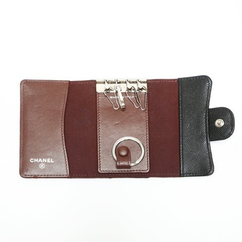 CHANEL No. 31 2021-2022 Caviar Skin Classic Flap Matelasse 4-Row Key holder  black WS23894
