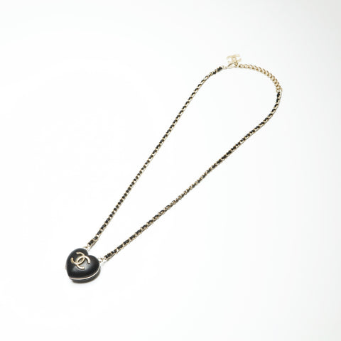 CHANEL B22K 2022 COCO Mark Black Heart Mirror Necklace Gold black WS23918