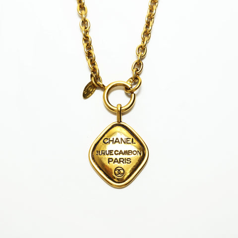 CHANEL 1980s logo plate 31 Rue Cambon Chain Necklace gold WS23921