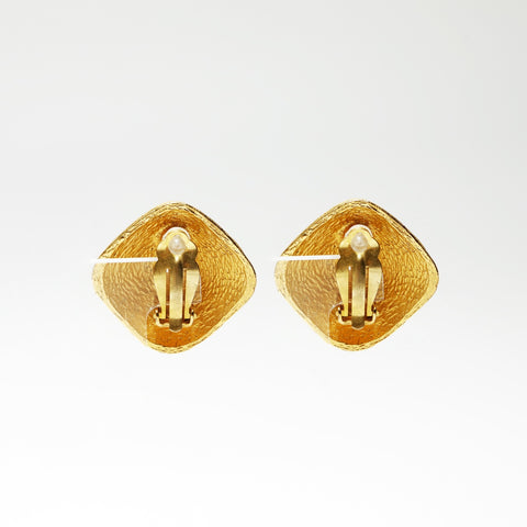 CHANEL 29 1994 COCO Mark Square Earring gold WS23924
