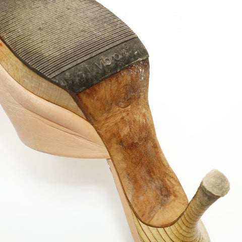 CHANEL Leather Wood COCO Mark 36 9.1" pumps pink WS23935