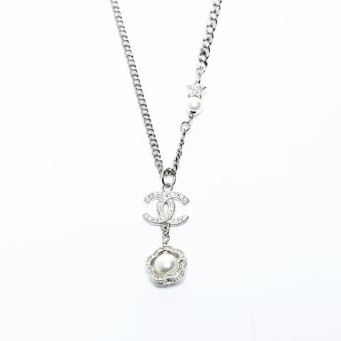 CHANEL C24V 2024 COCO Mark Rhinestone Star Necklace Silver WS23941