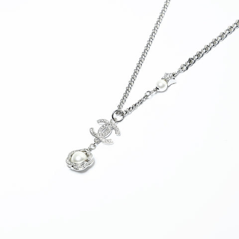 CHANEL C24V 2024 COCO Mark Rhinestone Star Necklace Silver WS23941