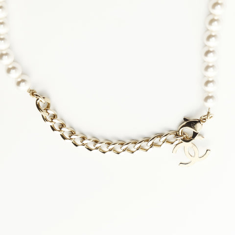 CHANEL B24C 2024 Pearl COCO Mark Necklace white WS23945