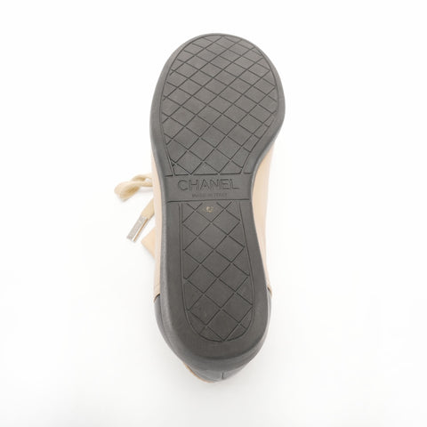 CHANEL COCO Mark Leather Low-Cut Size Unknown sneakers beige WS23957