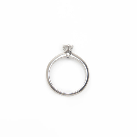 TIFFANY&Co. PT950 Platinum Diamond Classic Solitaire 0.31 Carat Ring Silver WS24057