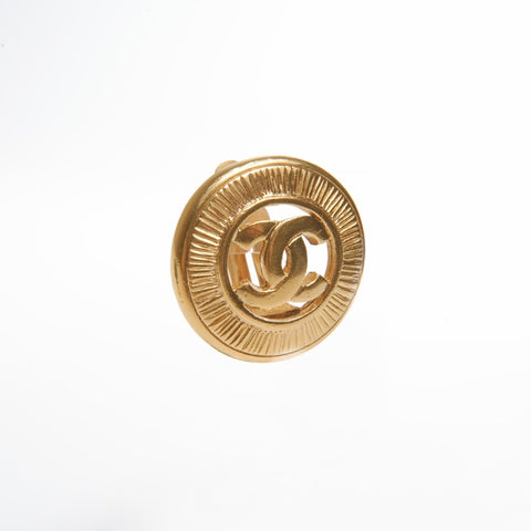 CHANEL 1971-1980 COCO Mark Round Earring gold WS24088