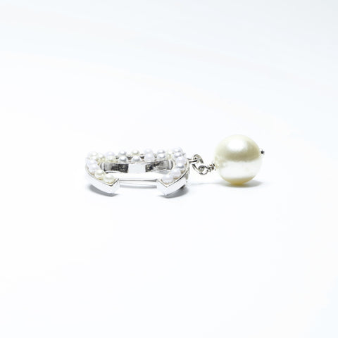 CHANEL 05V COCO Mark Pearl Drop Brooch Silver WS24114
