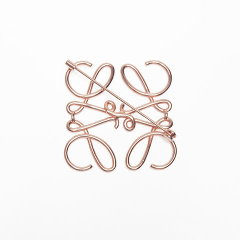 LOEWE anagram Brooch gold WS24117