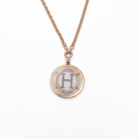 HERMES Medaille Blazon Pendant Necklace gold WS24122