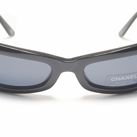 CHANEL COCO Mark sunglasses black WS24137