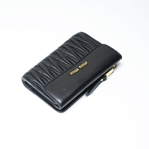 Miu Miu Leather materasse Tri-fold wallet black WS24195