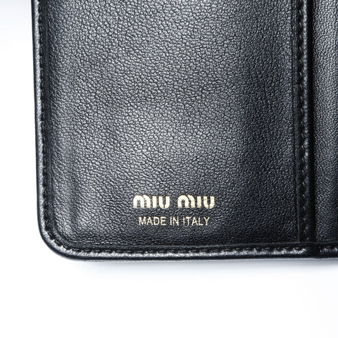 Miu Miu Leather materasse Tri-fold wallet black WS24195