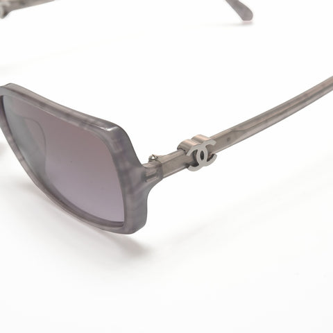 CHANEL Mini COCO Mark sunglasses purple WS24211