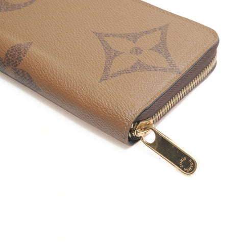 LOUIS VUITTON 2020 Monogram Giant Reverse Zippy Wallet Purse Brown WS24229