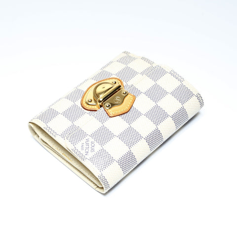 LOUIS VUITTON 2010 Portefeuille Joy Tri-fold wallet white WS24233