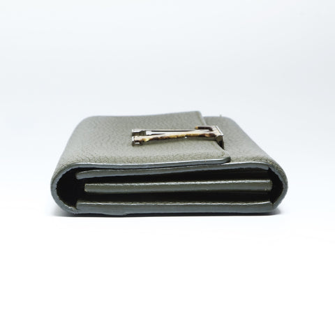 LOUIS VUITTON 2019 Capucines Purse khaki WS24235