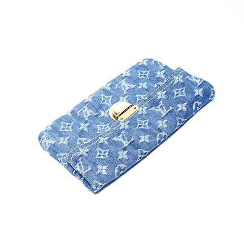 LOUIS VUITTON 2006 Monogram Denim Pochette Plat Clutch bag denim Navy WS24241