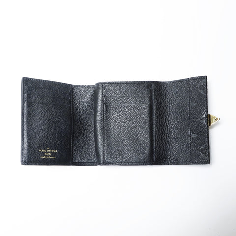 LOUIS VUITTON Portefeuille Metis Compact Tri-fold wallet PVC black WS24257