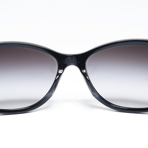 CHANEL Chain Temple sunglasses black WS24285