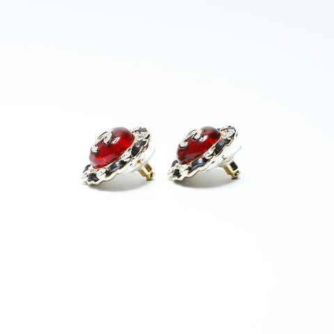 CHANEL A21A 2021 COCO Mark Round Pierce Red WS24315
