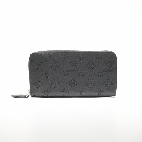 LOUIS VUITTON Monog Lamb Mahina Zippy Wallet Purse black WS24358