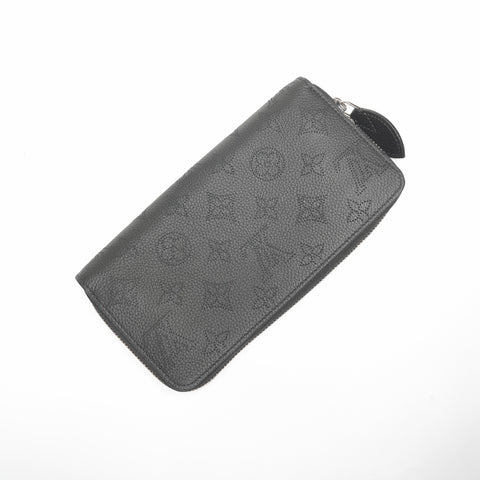 LOUIS VUITTON Monog Lamb Mahina Zippy Wallet Purse black WS24358