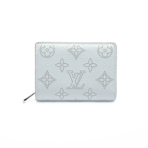 LOUIS VUITTON Mahina Portefeuille Claire Blue Bifold Wallet blue WS24382