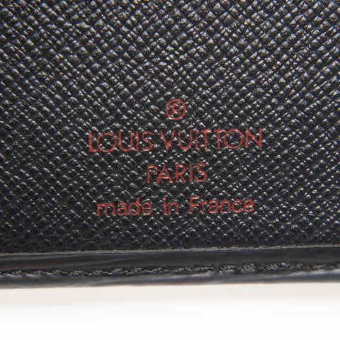 LOUIS VUITTON 2003 Epi Porto Cartes Credit Purse black WS24388