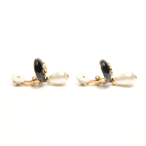 CHANEL 95A 1995 COCO Mark Black Round Pearl Earring Gold black WS24447