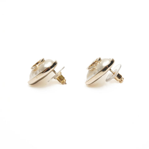 CHANEL B22 C 2022 COCO Mark Heart Fake Pearl Pierce gold WS24465