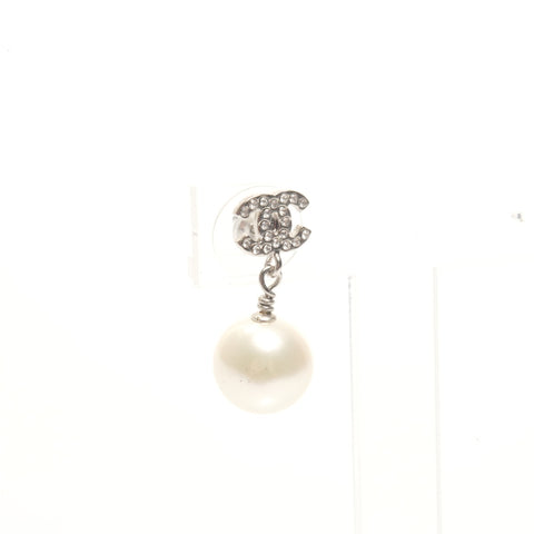 CHANEL B17V 2017 COCO Mark Rhinestone Pearl Pierce Silver WS24489