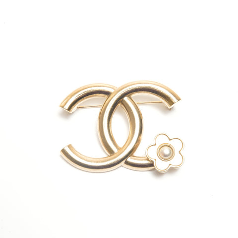 CHANEL A18P COCO Mark Camellia Pearl Brooch gold WS24503