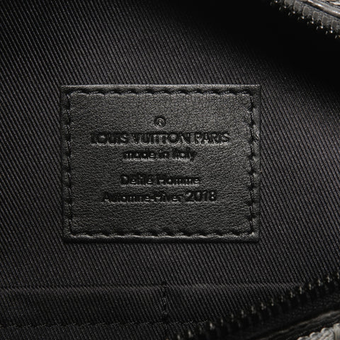 LOUIS VUITTON 2018 Monogram Eclipse Glaze Messenger PM Shoulder Bag black WS24672