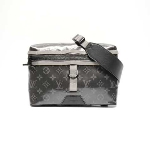 LOUIS VUITTON 2018 Monogram Eclipse Glaze Messenger PM Umhängetasche schwarz WS24672